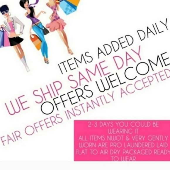 HUGE CLOSET BUY 1 GET 1 FREE SALE - Picture 4 of 5